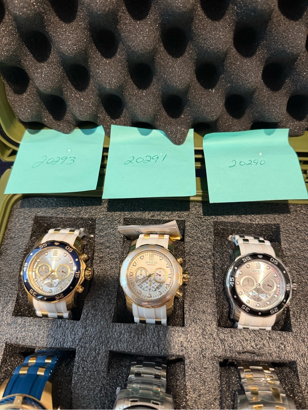 Lot of 6 Invicta Watches in Olive Green Hard Case Watch Storage with Black Foam - Picture 3 of 10